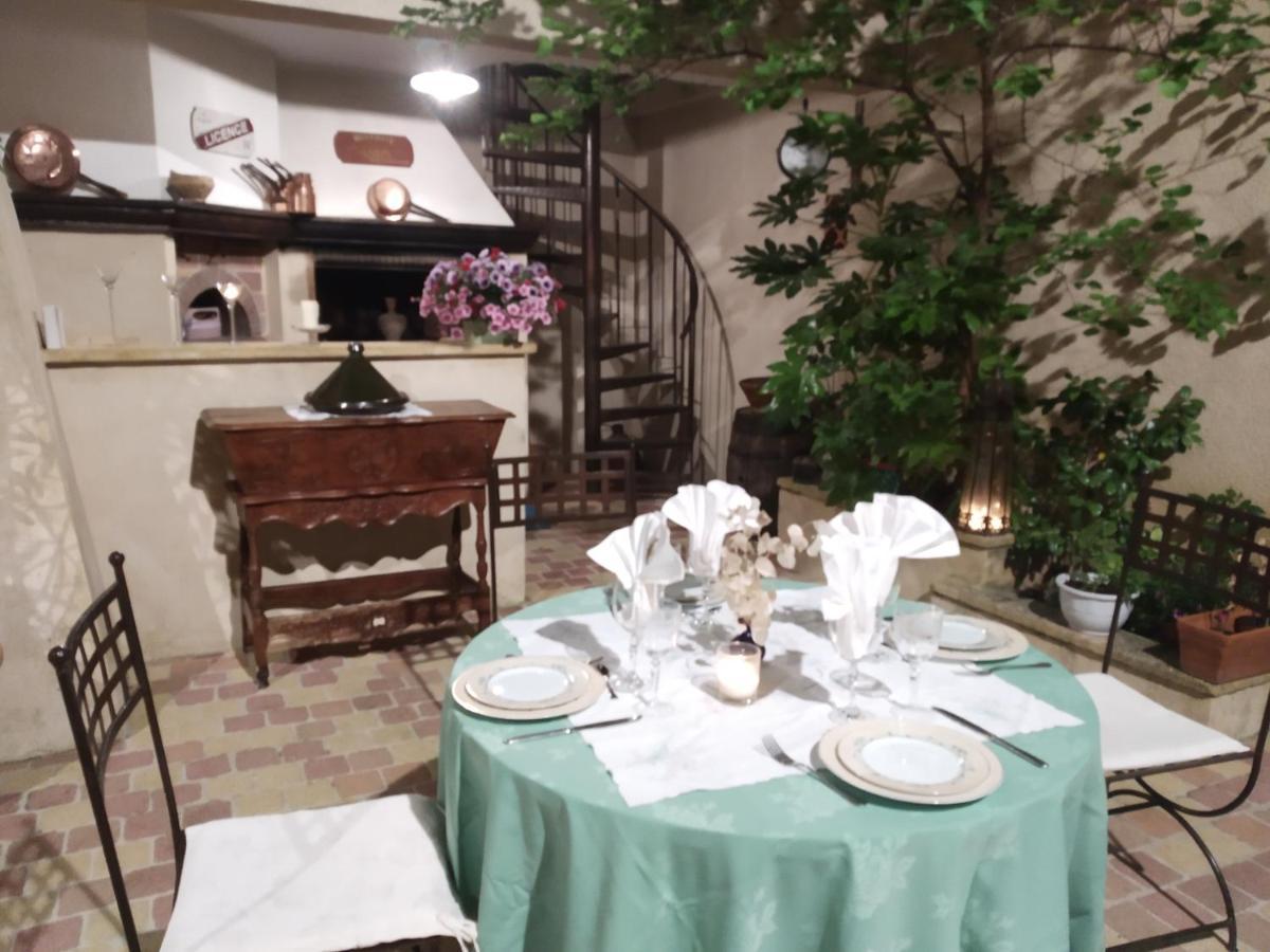 Le Terebinthe B&B Lauris Exterior foto