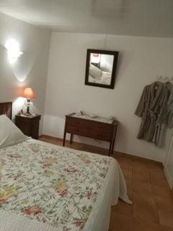 Le Terebinthe B&B Lauris Exterior foto
