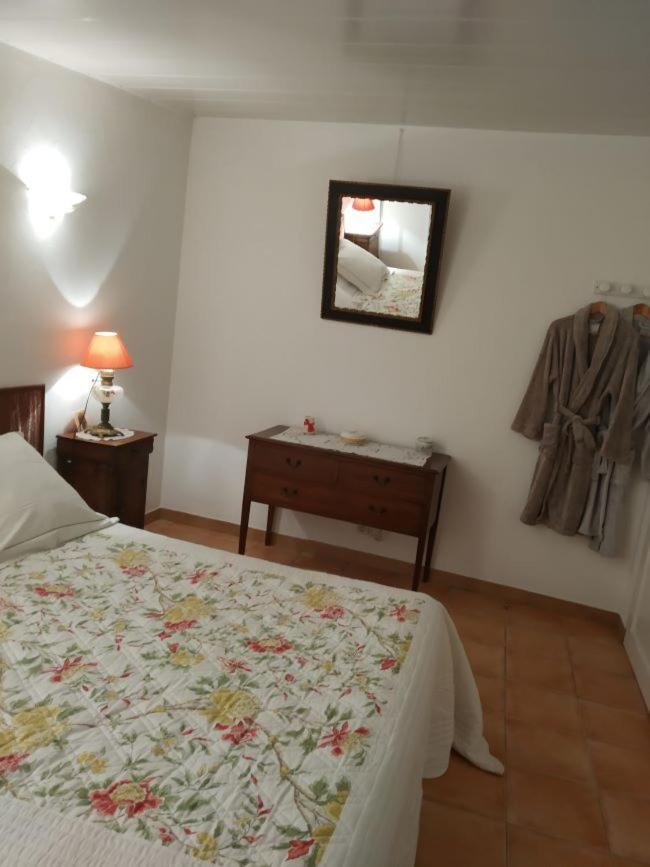 Le Terebinthe B&B Lauris Exterior foto